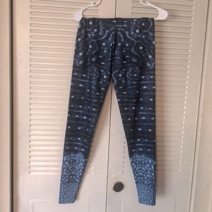 🌊 Waterlust whale shark warrior leggings, medium 💦 🦈